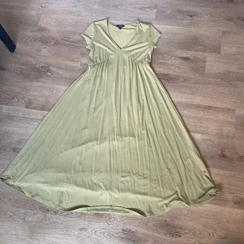 Green dress